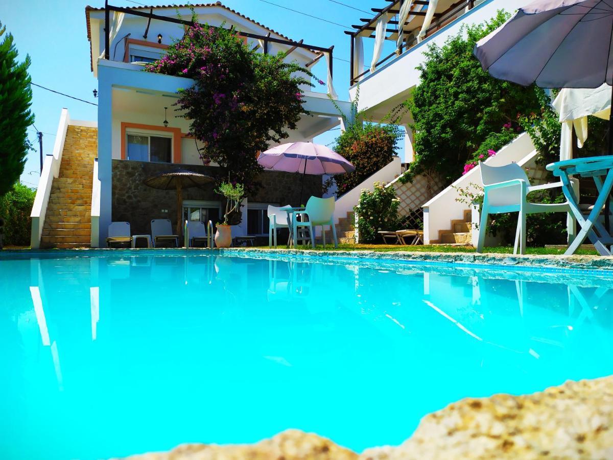 Irene'S Maisonette At Rafaella Resort Kokkónion Exteriör bild