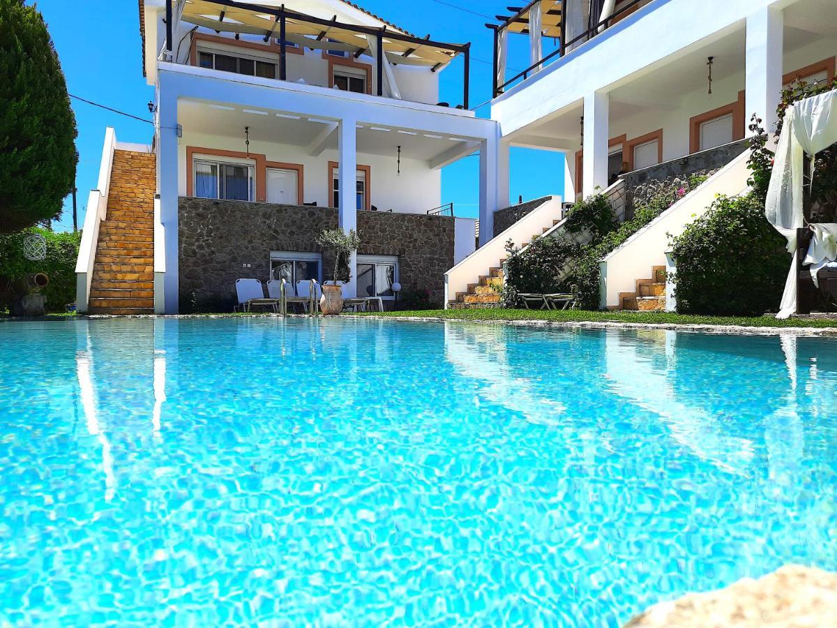 Irene'S Maisonette At Rafaella Resort Kokkónion Exteriör bild