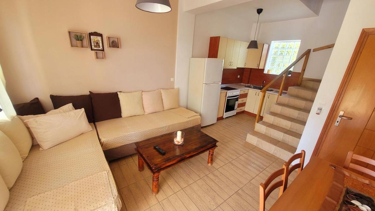 Irene'S Maisonette At Rafaella Resort Kokkónion Exteriör bild