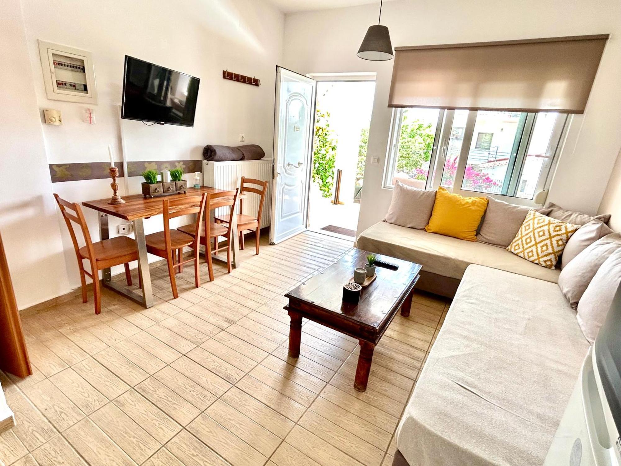 Irene'S Maisonette At Rafaella Resort Kokkónion Exteriör bild
